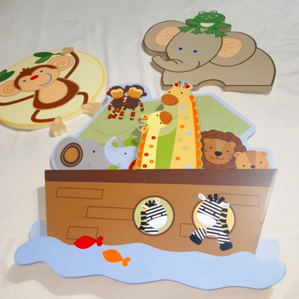 Noah's Ark Decor